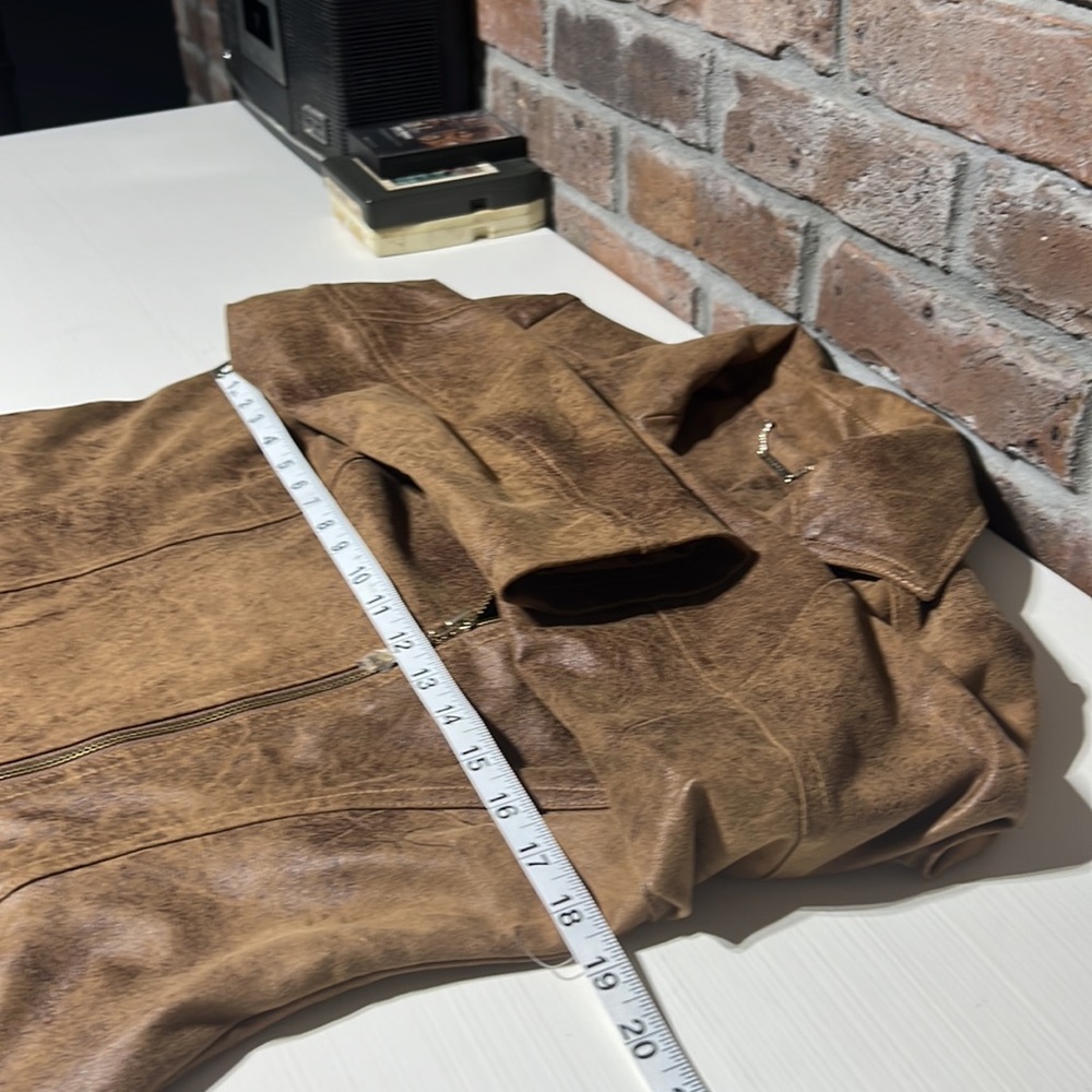 Beautiful fall Jacket - Picture 8 of 14